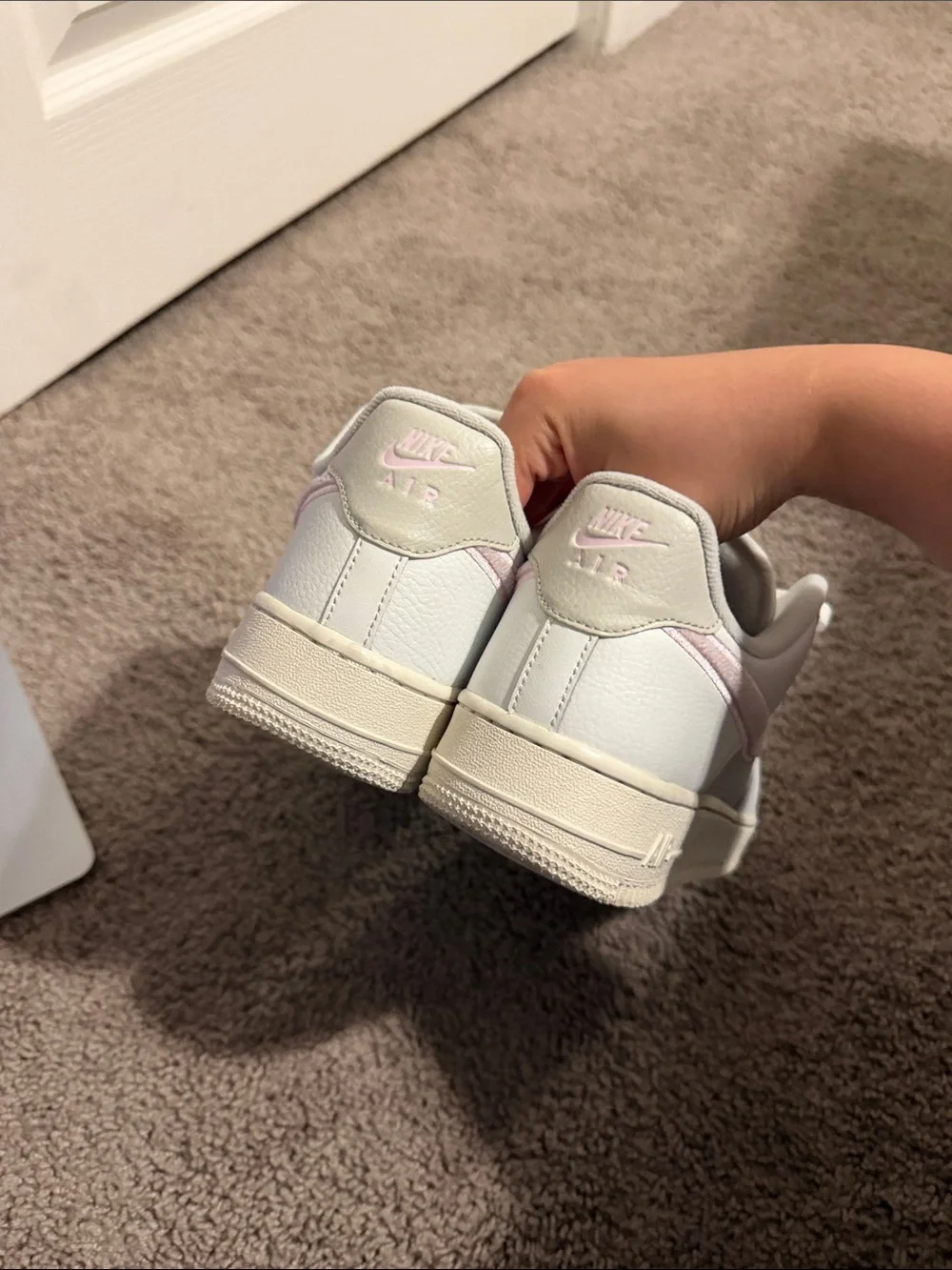 Nike low top
